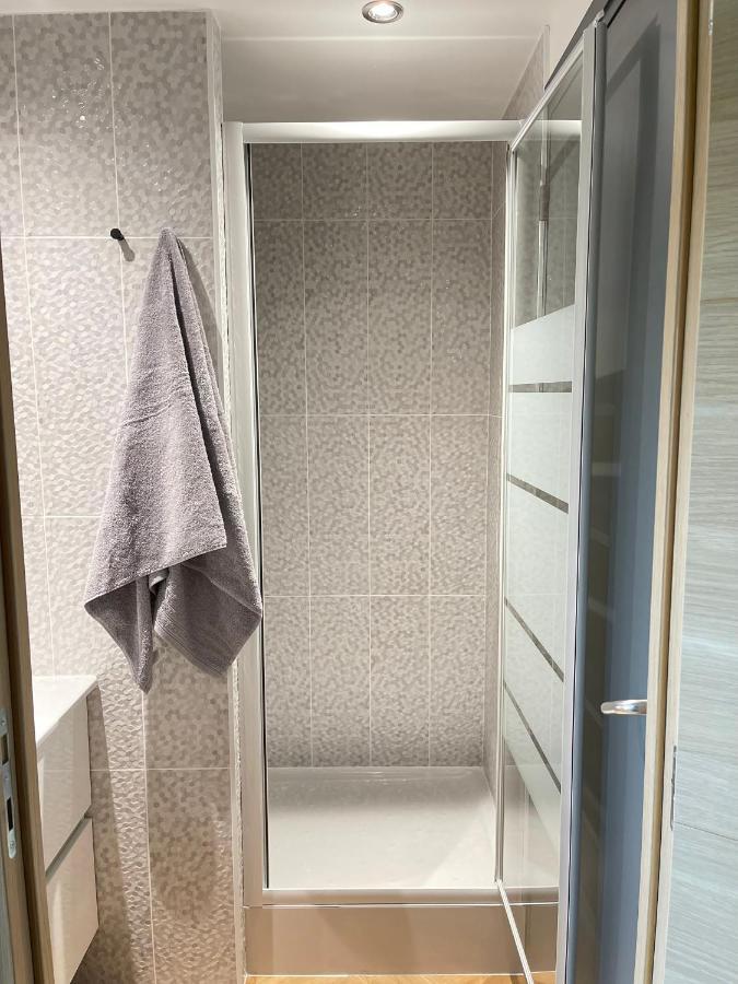 Dg Apartment - Le Relais Du Lac, Proche Disneyland Paris ลอเยอส์ ภายนอก รูปภาพ