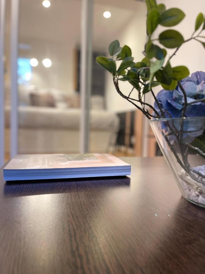 Dg Apartment - Le Relais Du Lac, Proche Disneyland Paris ลอเยอส์ ภายนอก รูปภาพ